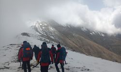 Manisa'da kaybolan amatör dağcının bulunması için çalışma sürüyor