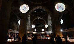 Mehmet Çebi'nin koleksiyonundan 'cep saatleri' sergisi açıldı