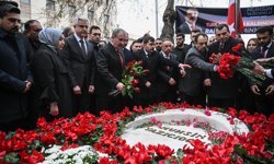 Muhsin Yazıcıoğlu, vefatının 17. yılında kabri başında anıldı