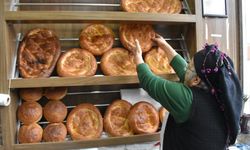 Ordulu Gümüş çiftinin hazırladığı ramazan pideleri yarım asırdır sofralarda