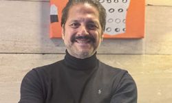 RÖPORTAJ - Ragıp Savaş, oyunculuktan genel sanat yönetmenliğine uzanan tiyatro kariyerini anlattı: