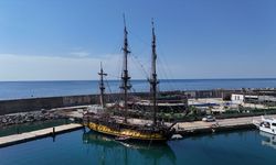 Rus Çarı 1. Petro'nun gemisi 'Shtandart'ın kopyası Alanya'da gençler için yelken açıyor