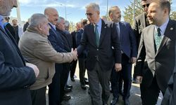 Sağlık Bakanı Memişoğlu, Ardahan'da ziyaretlerde bulundu