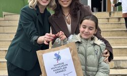 Samsun'da kırsal kesimde yaşayan çocuklara bayramlık hediye edildi