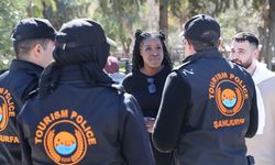 Şanlıurfa'da 'turizm polisi' rehberlik hizmetiyle turistlere güven veriyor