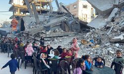 Şırnak Belediyesi Gazze'de her gün 1000 kişiye iftar veriyor