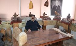 Sivaslı bağlama yapım ustası, ücretsiz kursla mesleğini gelecek nesillere aktaracak