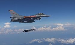 SOM-J seyir füzesi, canlı harp başlığıyla gerçekleştirilen son test atışında hedefi başarıyla vurdu