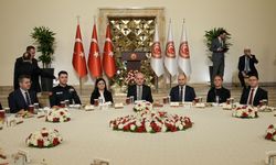 TBMM Başkanı Kurtulmuş, Meclis personeliyle iftarda bir araya geldi: