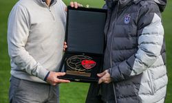 TFF'den Fatih Tekke'ye sosyal sorumluluk ödülü