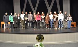 Trabzon'da kadın konukevinden hizmet alanların yaşadıkları tiyatro sahnesine taşındı