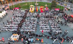 TÜGVA, İzmir'de 'Ramazan Şenliği ve Büyük Aile İftarı' düzenledi