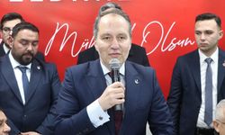 Yeniden Refah Partisi Genel Başkanı Erbakan, Yozgat'ta iftar programına katıldı