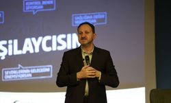 Yeşilay Genel Başkanı Dinç, üniversite öğrencileriyle buluştu