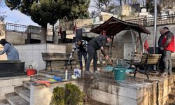 Zonguldak'ta bayram öncesi şehit mezarlarının bakım ve temizliği yapıldı