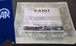 AA'nın Gazze'deki soykırımı anlatan 'Kanıt' kitabı, asırlarca korunacak zaman kapsüllerine alındı