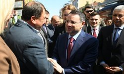 Adalet Bakanı Gürlek, Edirne'de gençlerle buluştu, AK Parti ve MHP il başkanlıklarına ziyarette bulundu