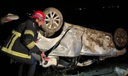 Adana'da takla atan otomobildeki 1 kişi öldü, 3 kişi yaralandı