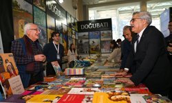 AK Parti Genel Başkan Yardımcısı Yayman, 23'üncü Ankara Kitap Fuarı'nı ziyaret etti: