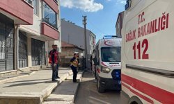Aksaray'da otomobil ile özel halk otobüsünün çarpışması sonucu 4 kişi yaralandı