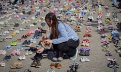 Amsterdam'da, İsrail saldırılarında ölen Filistinli çocuklar ve gazeteciler anıldı