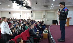 Astronot Tuva Cihangir Atasever Muğla'da öğrencilerle buluştu