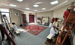 Atık ipler kadın eliyle sanata dönüşüyor