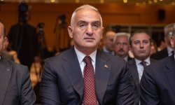 Bakan Ersoy, 7. Uluslararası Seyahat ve Turizm Dinamikleri Kongresi'nde konuştu: