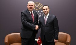 Bakan Kacır'dan Antalya'da yoğun diplomasi trafiği: