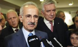 Bakan Uraloğlu: 'İran'da kalan bir uçağımız vardı, dün itibarıyla onu getirdik. Pegasus'un uçağıydı. THY'nin uçağını da bugün belki yarın getireceğiz'