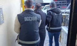 Balıkesir merkezli operasyonda rüşvet ve kişisel verilerin hukuka aykırı ele geçirilmesiyle ilgili 7 zanlı tutuklandı