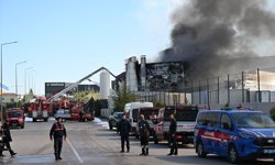 Başkentte boya fabrikasında yangın