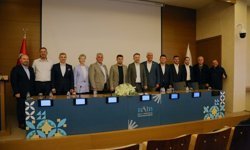 Batı Akdeniz İhracatçılar Birliği'nde devir teslim töreni yapıldı