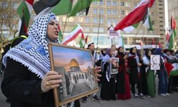 Berlin'de Filistinlileri hedef alan idam yasası protesto edildi