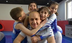 Bilecikli özel cimnastikçi çocuklar, kentteki etkinliklerde hünerlerini sergiliyor