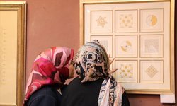 'Bir Gölge Düşürmek: İslam Sanatında Hendesi Tezyinat' sergisi İstanbul'da açıldı