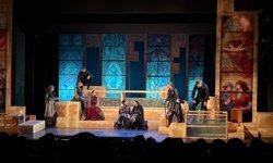 Bursa'da 'Bernarda' oyunu sahnelendi
