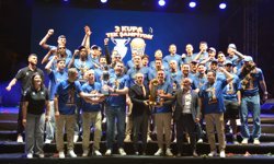 Çayırova Belediyespor basketbolda Süper Lig'e yükselişini kutladı