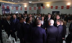 CHP Genel Başkan Yardımcısı Aytekin, Kocaeli'de partisinin üye katılım toplantısına katıldı