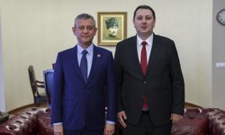 CHP Genel Başkanı Özel, Kuzey Makedonya THP Genel Başkanı İbrahim ile görüştü