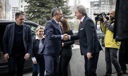 CHP Genel Başkanı Özel, Zafer Partisi Genel Başkanı Özdağ'ı ziyaret etti: