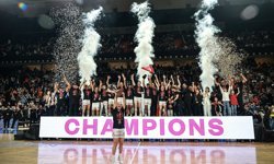 Çimsa ÇBK Mersin, FIBA Kadınlar Avrupa Kupası finalinde deplasmanda 85-80 kazandığı maçın rövanşında Athinaikos Qualco'ya 77-75 yenilmesine rağmen şampiyon oldu.