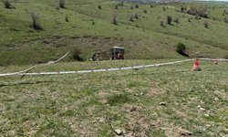 Çorum'da traktörün dere yatağına devrildiği kazada 1 kişi öldü, 3 kişi yaralandı