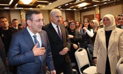 Cumhurbaşkanı Yardımcısı Yılmaz, Diyarbakır'da iş dünyası buluşmasında konuştu: