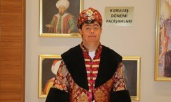 Down sendromlu Deniz, Osmanlı tarihine merakıyla dikkati çekiyor