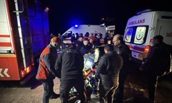 Düzce'de yamaçta mahsur kalan 3 kişi kurtarıldı