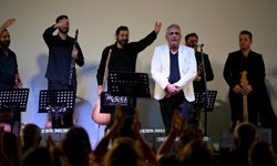 Edirne'de Dünya Romanlar Günü kapsamında Tepecik Filarmoni Orkestrası konser verdi