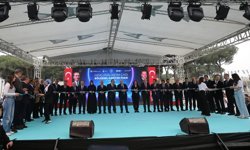 Ege Bölgesi Kariyer Fuarı Aydın'da başladı