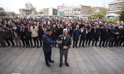 Eğitim-Bir-Sen üyelerinden okul saldırısında hayatını kaybedenler için gıyabi cenaze namazı