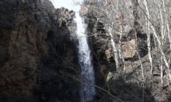 Erciyes Dağı eteklerindeki şelale, 10 yıl sonra yeniden çağlamaya başladı